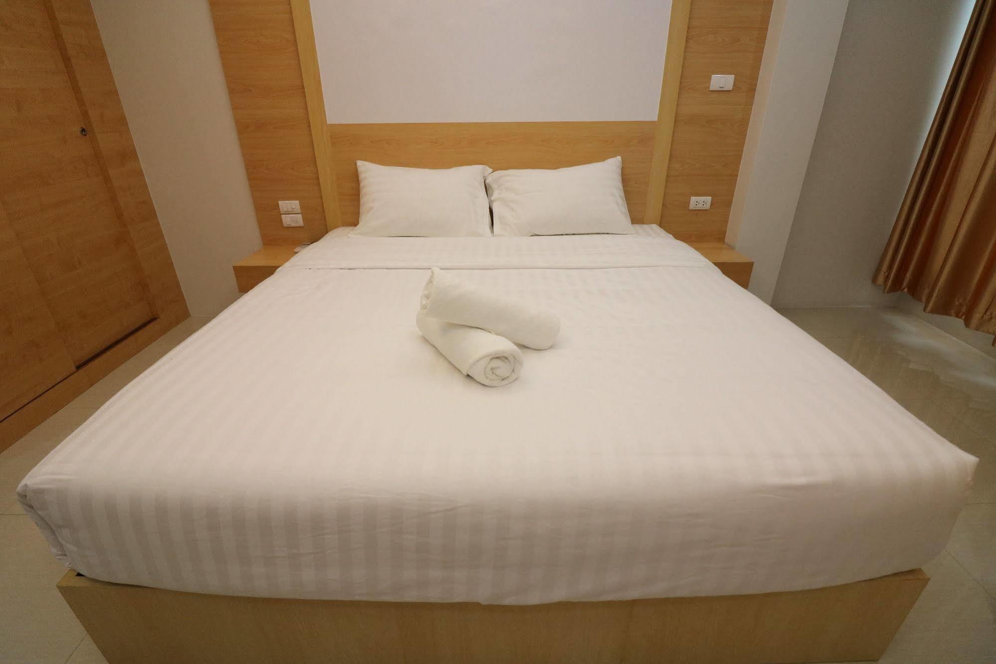 Calivefornia 2016 Hotell Chiang Rai Eksteriør bilde